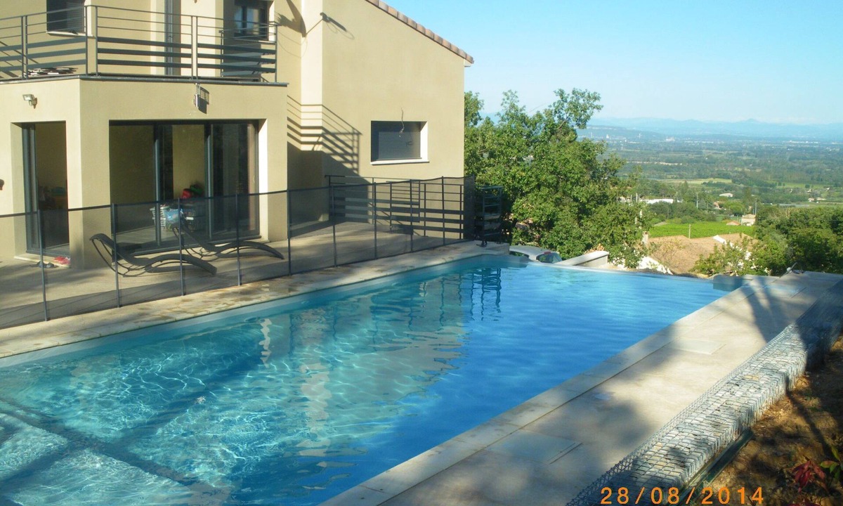 Saint-Julien-de-Peyrolas Villa | Newly built, secluded villa with a pool—sleeps 8 to 12—sauna—air conditioning