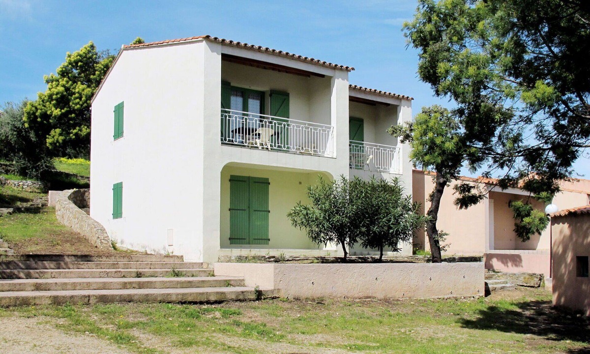 Algajola Apartment | Nice apartment for 2 guests with WIFI, A/C, TV and terrace