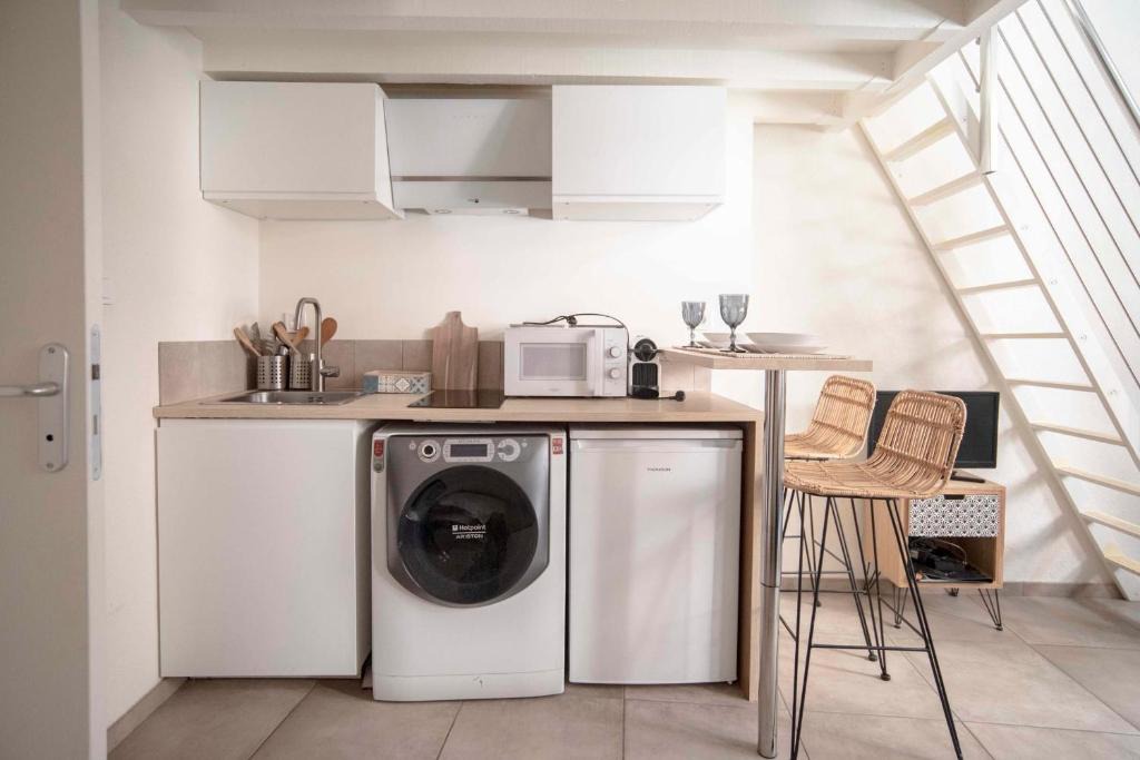 Les Cordeliers Apartment | Nice Duplex Studio Ideal For Couple In Lyon!