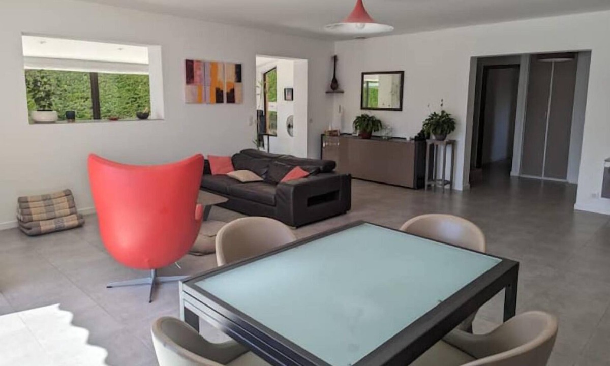 Plaine de la Brague Villa | Nice villa with private pool, 5 min walk to the beach - Antibes