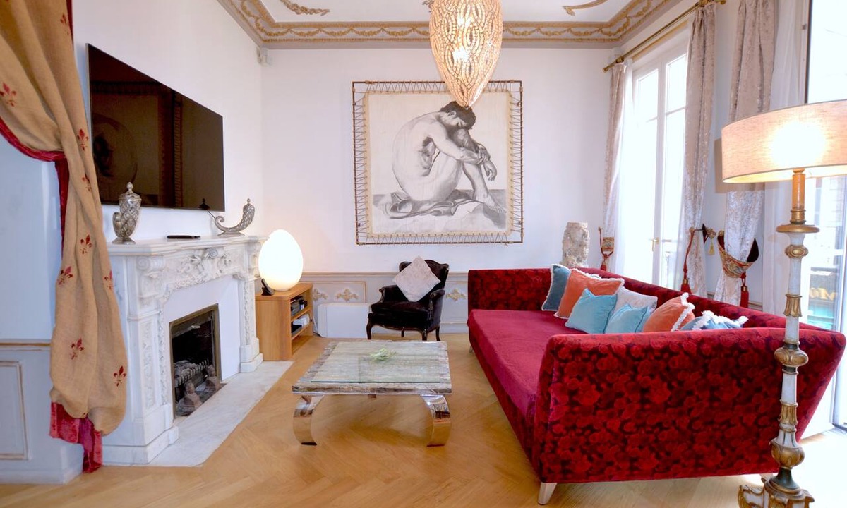 Quartier du Port Apartment | ON MONACO HARBOR, ELEGANT BAROCQUE APARTMENT