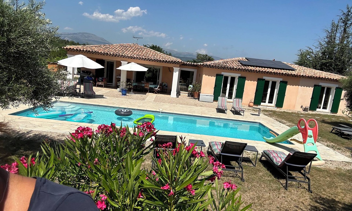 Montauroux Villa | PRIVATE VILLA FOR INDIVIDUAL USE CLIMATIZED SWIMMING POOL FREE July and August