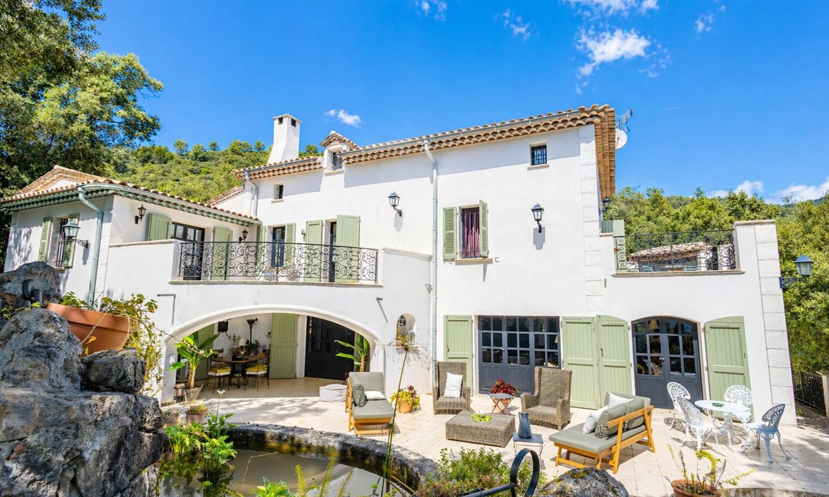 Le Tignet Villa | Provencal 4-bedroom villa with private pool