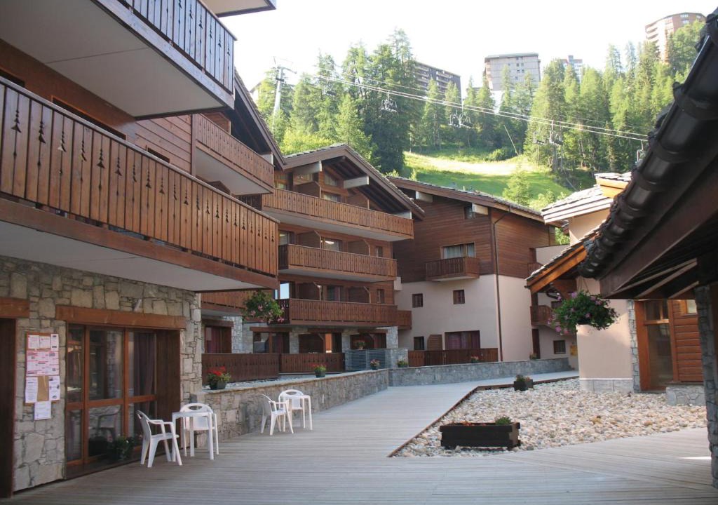 Plagne Centre Apartment | Résidence Lagrange Vacances Les Chalets Edelweiss