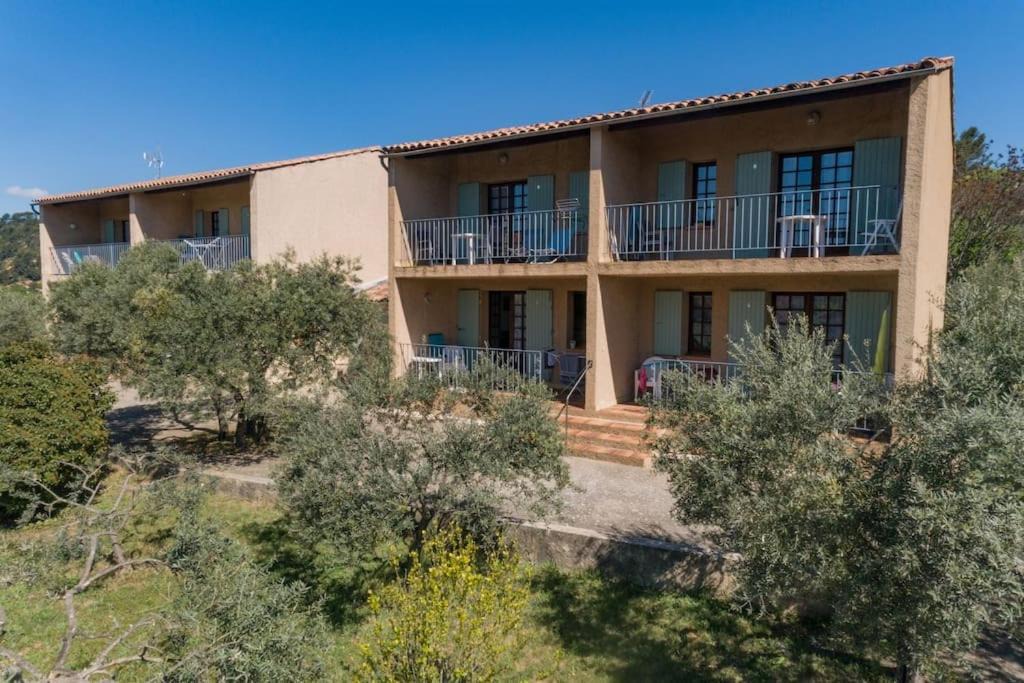 Greoux-les-Bains Apartment | Résidence Lou Cigaloun - ANA LOCATION