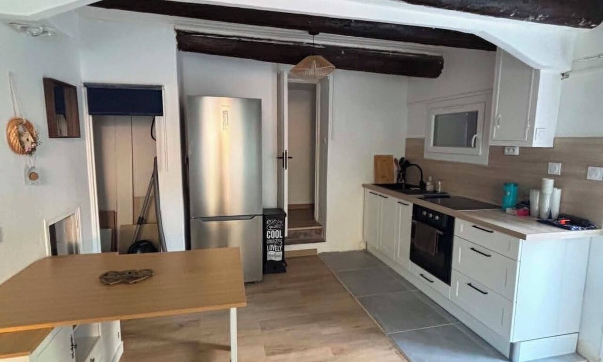 Rognac House | Renovated House with Private Garden - Peaceful & Natural: Le Petit Mas