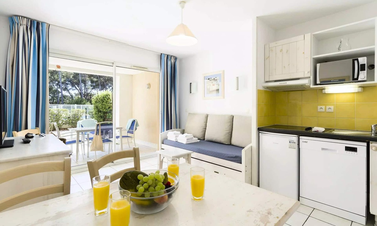 Six-Fours-les-Plages Apartment | Residence Garden & City Six-Fours-Les-Plages * - 2 rooms 4 people