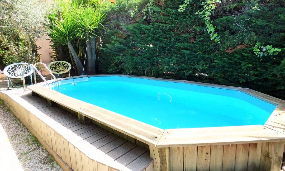 Six-Fours-les-Plages Villa | Residence 808-six Fours Les Plages - 3 bedroom villa, heated swimming pool, air conditioning, Wifi