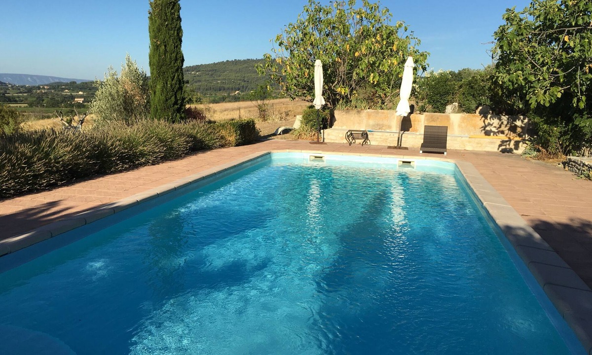 Saint-Saturnin-les-Apt House | Restored old farm house with a lot of charm - let your soul go for a stroll