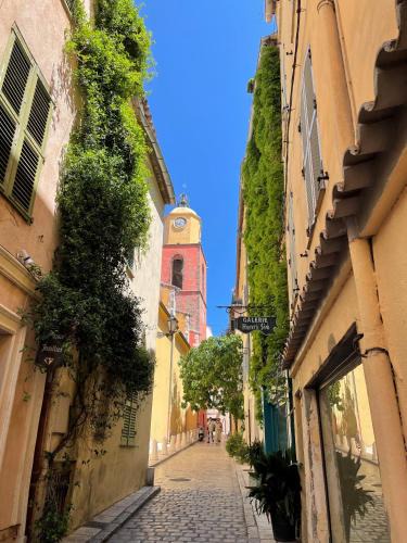 Old Town Apartment | Saint Tropez - Old Village - Modern & Cosy Apartments