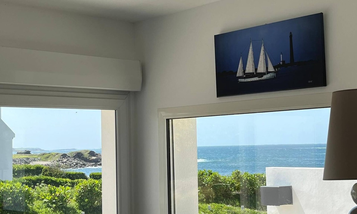 Porspoder Villa | Sea view villa with heated indoor pool