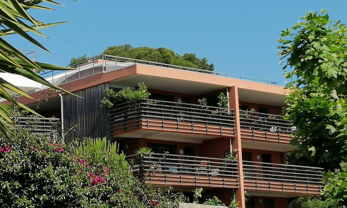 La Ciotat Apartment | 🌊🌞 * Seafront Premium Apartment – 65 m² – Elegance & Serenity