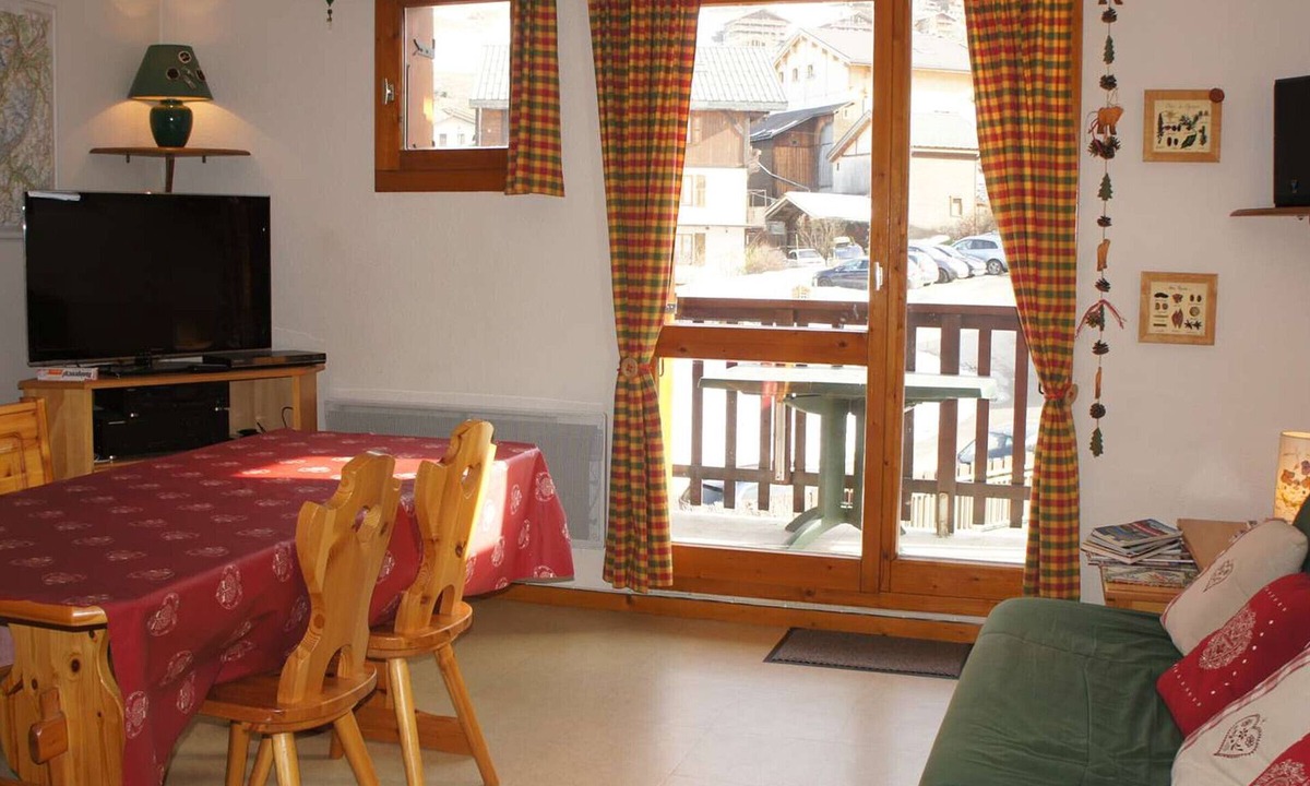 Areches Apartment | Spacious 6-Person Duplex in Village Center, Close to Slopes, Pool Access