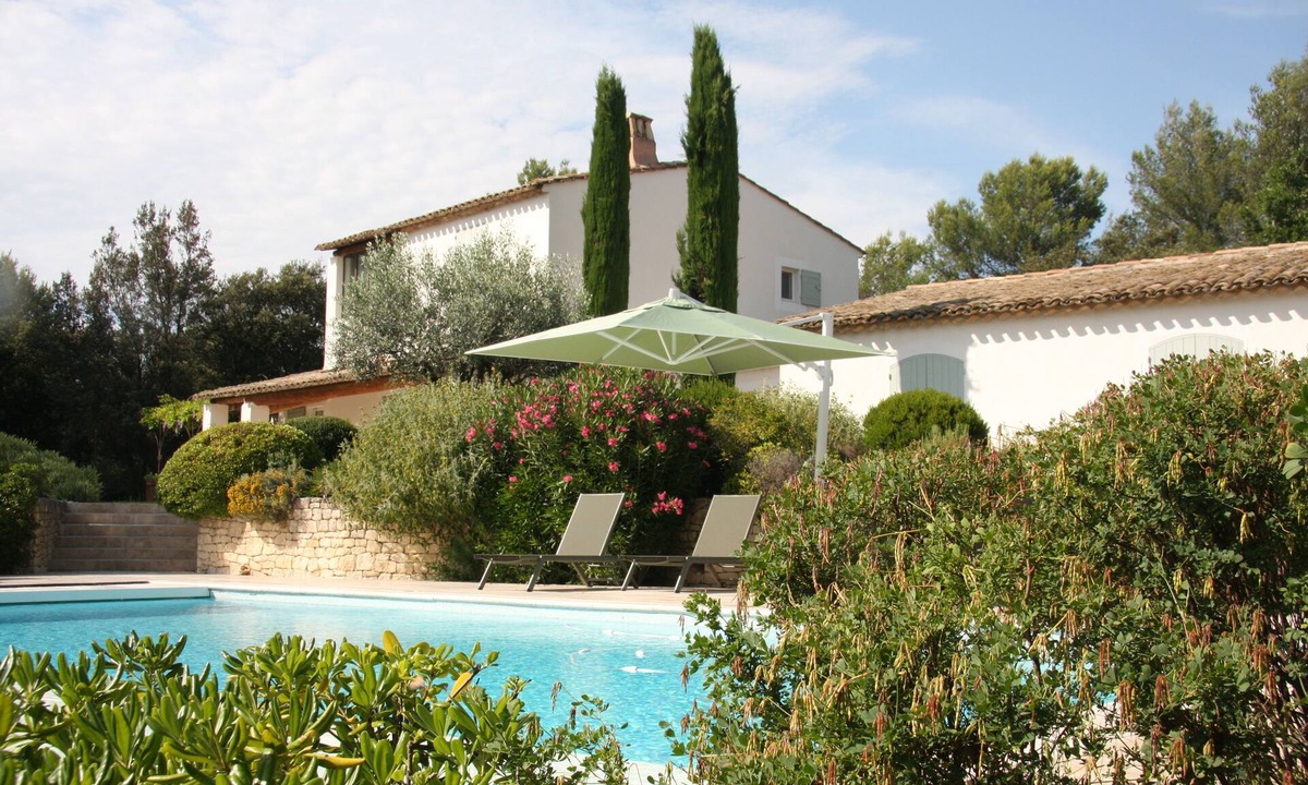 Beaumettes Villa | Spacious, peaceful villa in 1 hectare grounds near Gordes