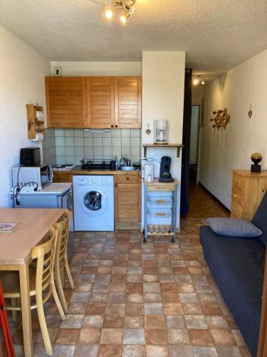 Montclar Apartment | STUDIO 4 COUCHAGES A St JEAN-MONTCLAR ÉTÉ/HIVER