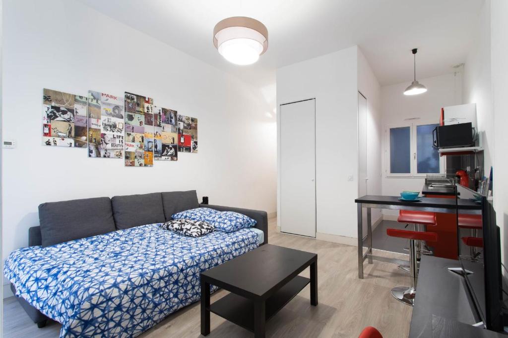 Les Grands Carmes Apartment | STUDIO Haussmannien Panier/République/Vieux-Port