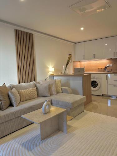 Champrosay Apartment | Studio Moderne et Spacieux 3