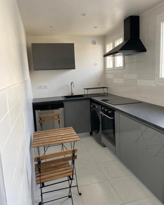Les Pennes-Mirabeau Apartment | Studio quartier calme