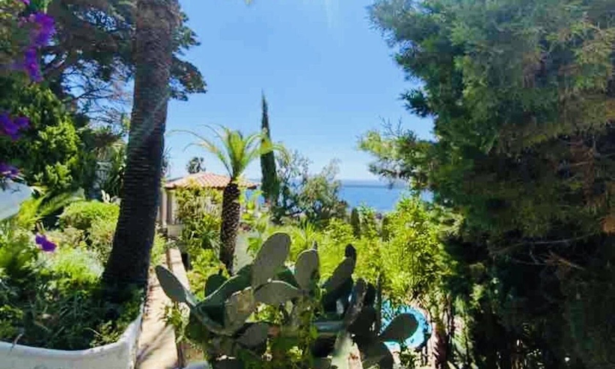 California - Pezou House | Sumptuous mediterranean villa in Cannes