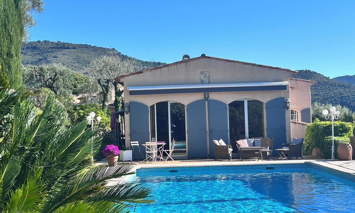 Falicon Villa | Superb Provencal country house in Nice with view and private pool