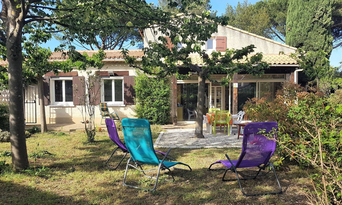 Les Hauts de Villeneuve House | The Acanthus Villeneuve les Avignon near Avignon