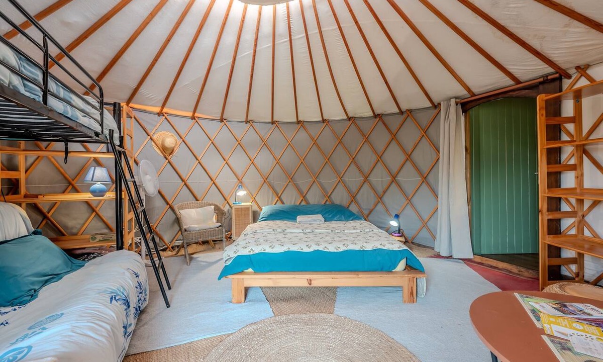 Sias RV Rental | The Bee Yurt, Drôme Provençale