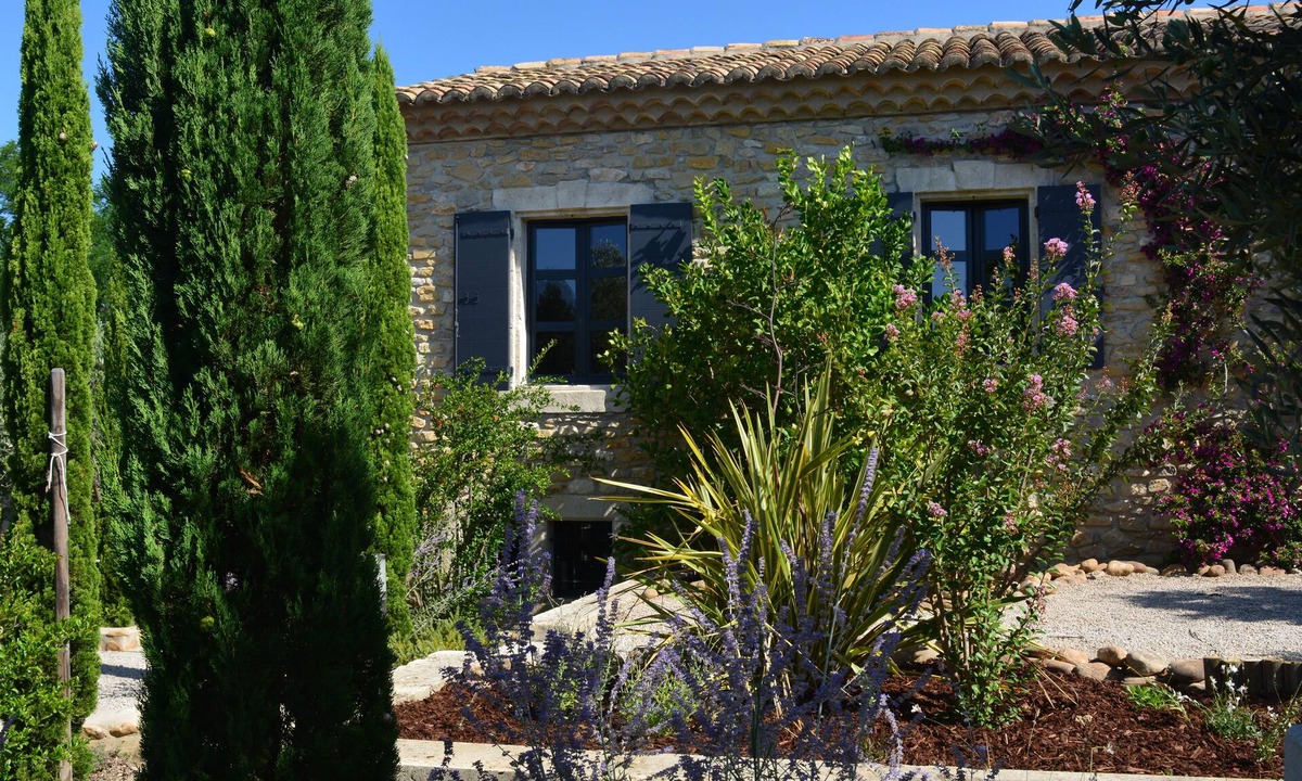Aureille Cottage | The heart of Provence Provencal farmhouse and olive orchard.