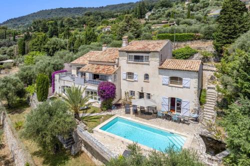Speracedes Villa | Villa Alto by Villa Plus