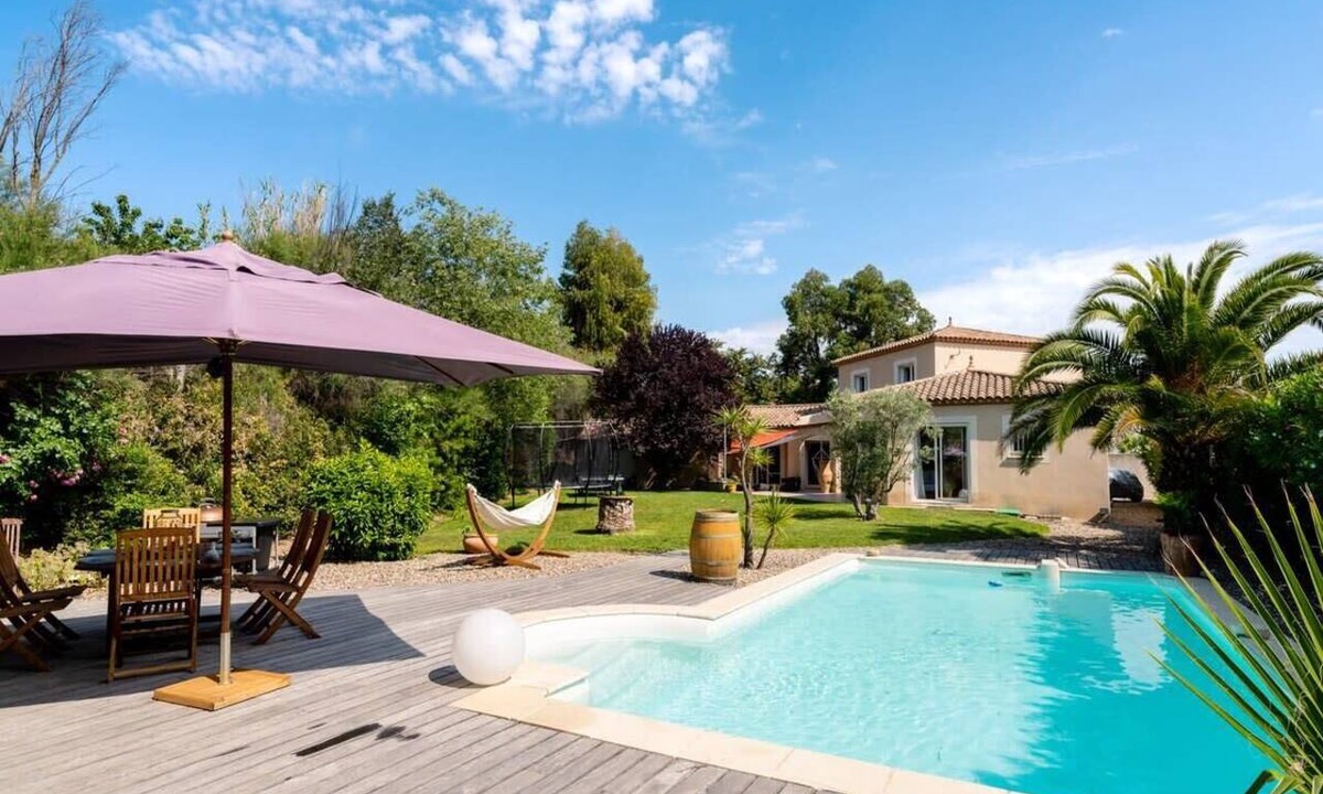 Beziers Villa | Villa Andria — Family-friendly, petanque, playful spirit & pool