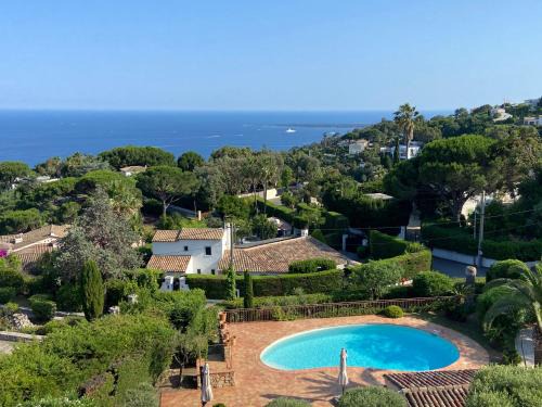 Vallauris Villa | Villa au calme jardin piscine proche mer et centre ville