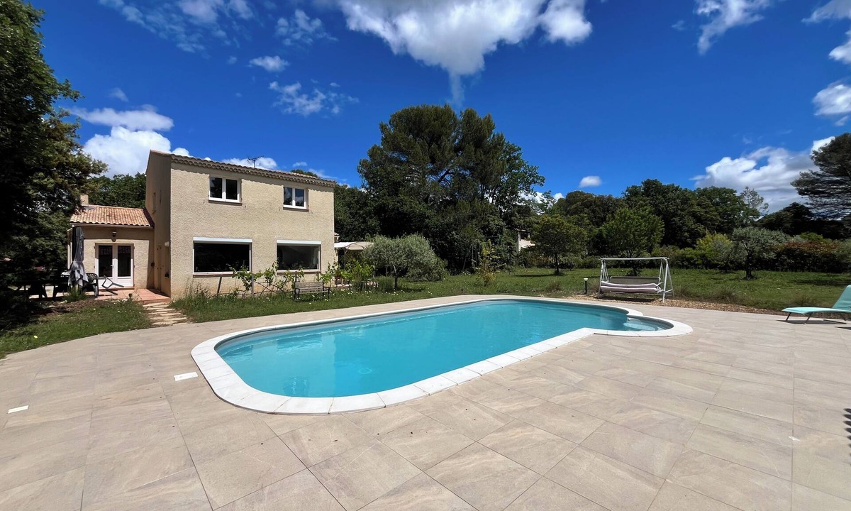 Rognes House | Villa, Escape in Provence