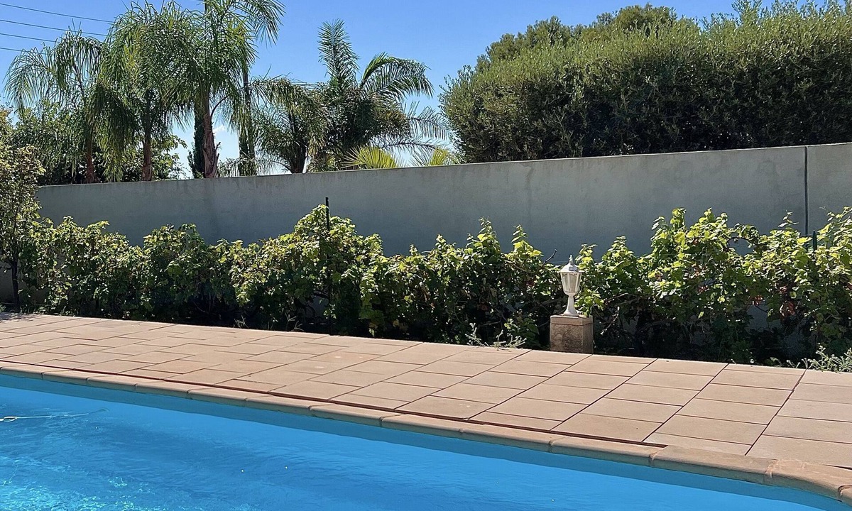 Carqueiranne Villa | Villa Font Brun with pool and sea access