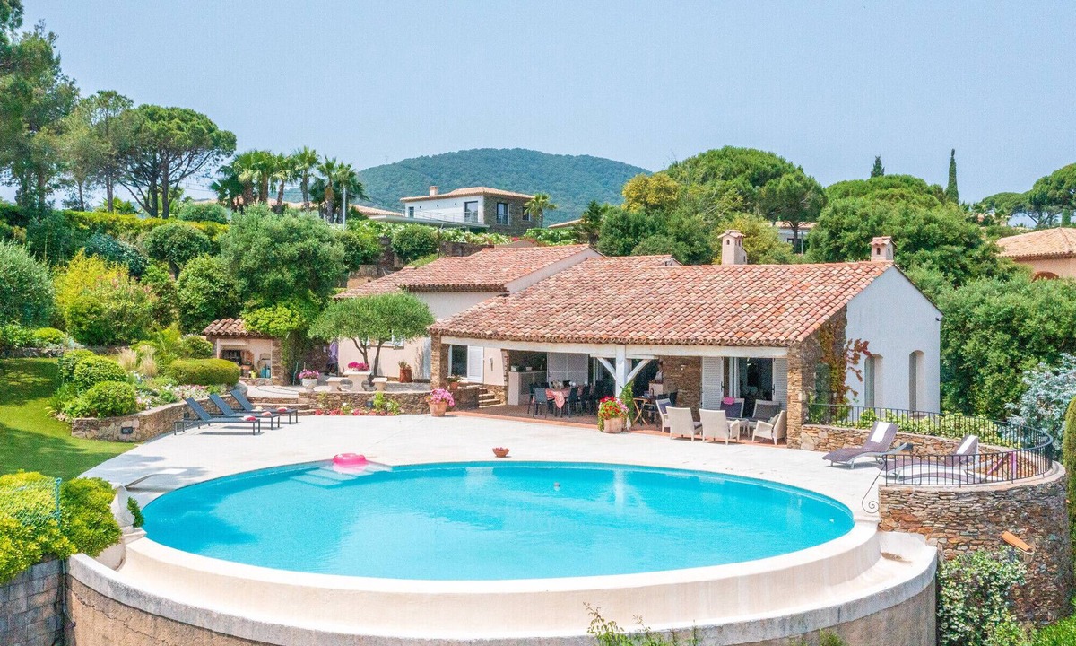 Sainte-Maxime Villa | Villa La Baraka – Exclusive villa with heated pool & sea view in Sainte-Maxime