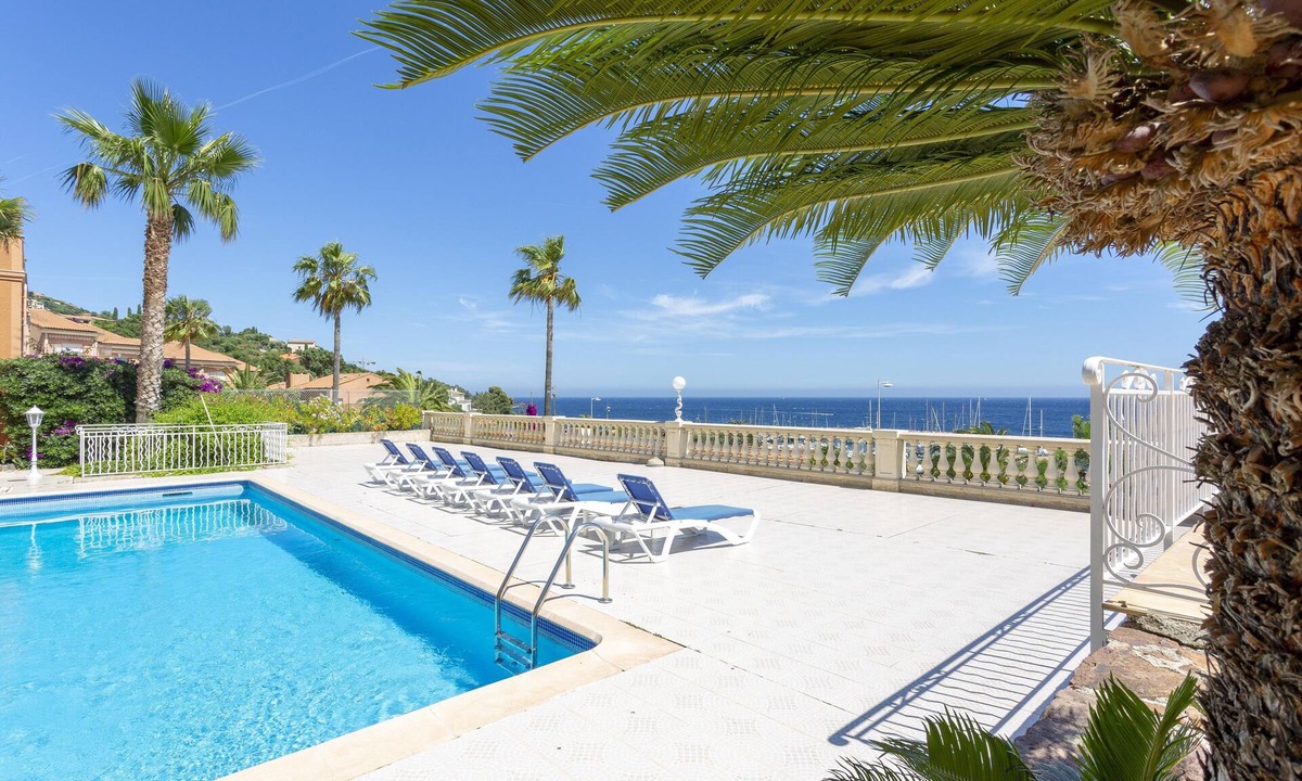 Theoule-sur-Mer Villa | Villa La Cigale - Gaia's Villas, Beachside Estate with Pool-Steps from the Beach