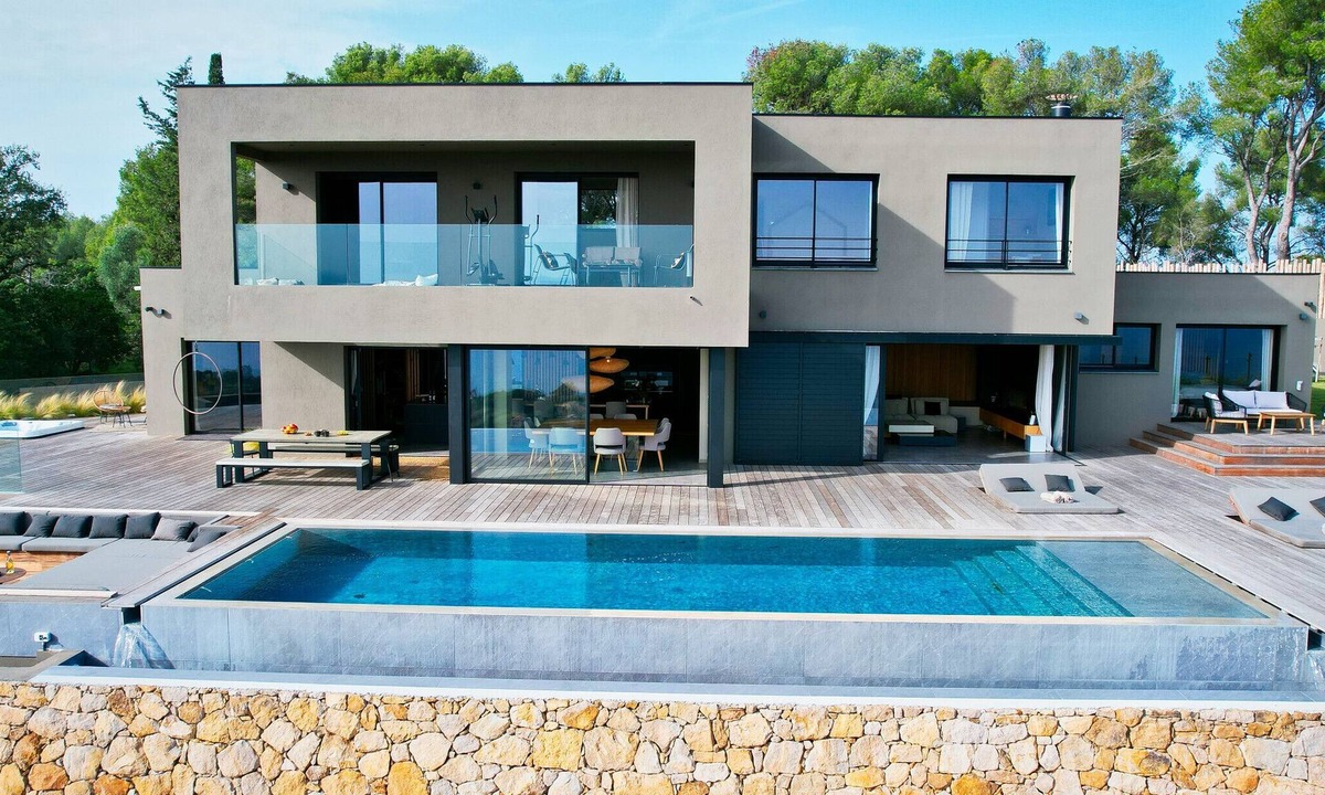 Carqueiranne Villa | VILLA M-HOUSE