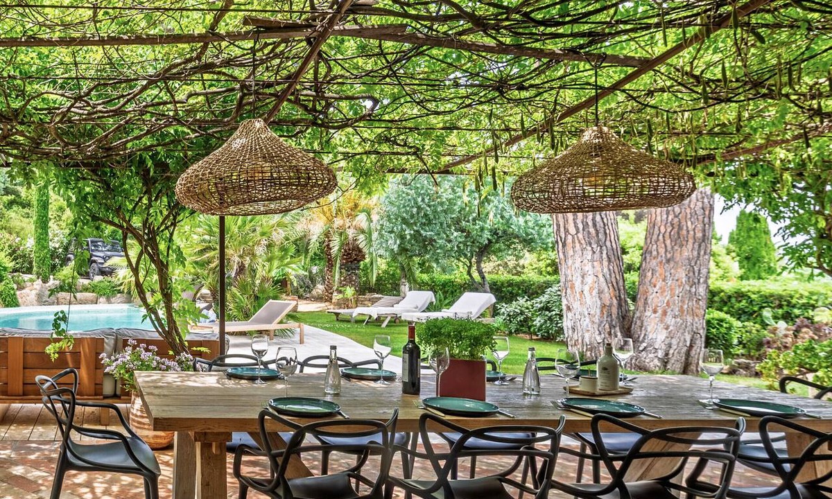 Saint-Tropez Villa | VILLA MAROMA By Terry's Homes