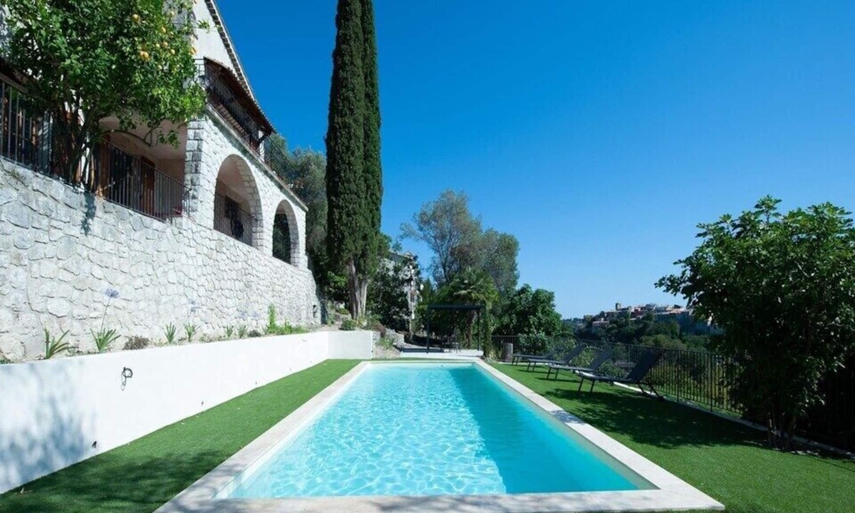 Biot Villa | Villa - near beach & Antibes, big pool, gym, scenic views, 5 bed, AC.