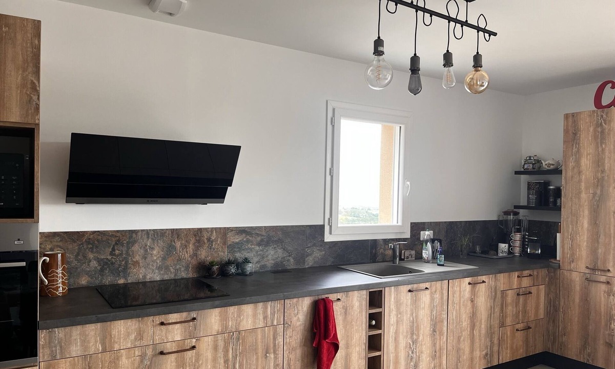 Chorges House | Villa Neuve 90m2 , à 1,5km à Pied du Centre de Chorges , vue Exceptionnelle