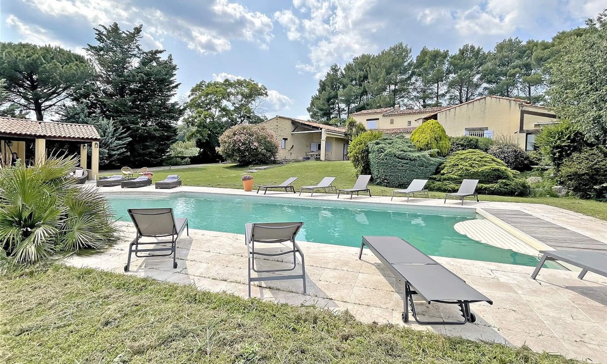 Salernes Villa | Villa Panorama - Grande Bastide de Charme Pour 14 Pers Avec Piscine, Spa, Tennis