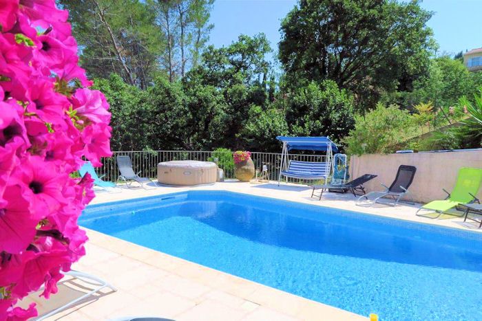 Peymeinade Villa | Villa Peymeinade is a charming and comfortable villa, built in traditional style yet offering a love