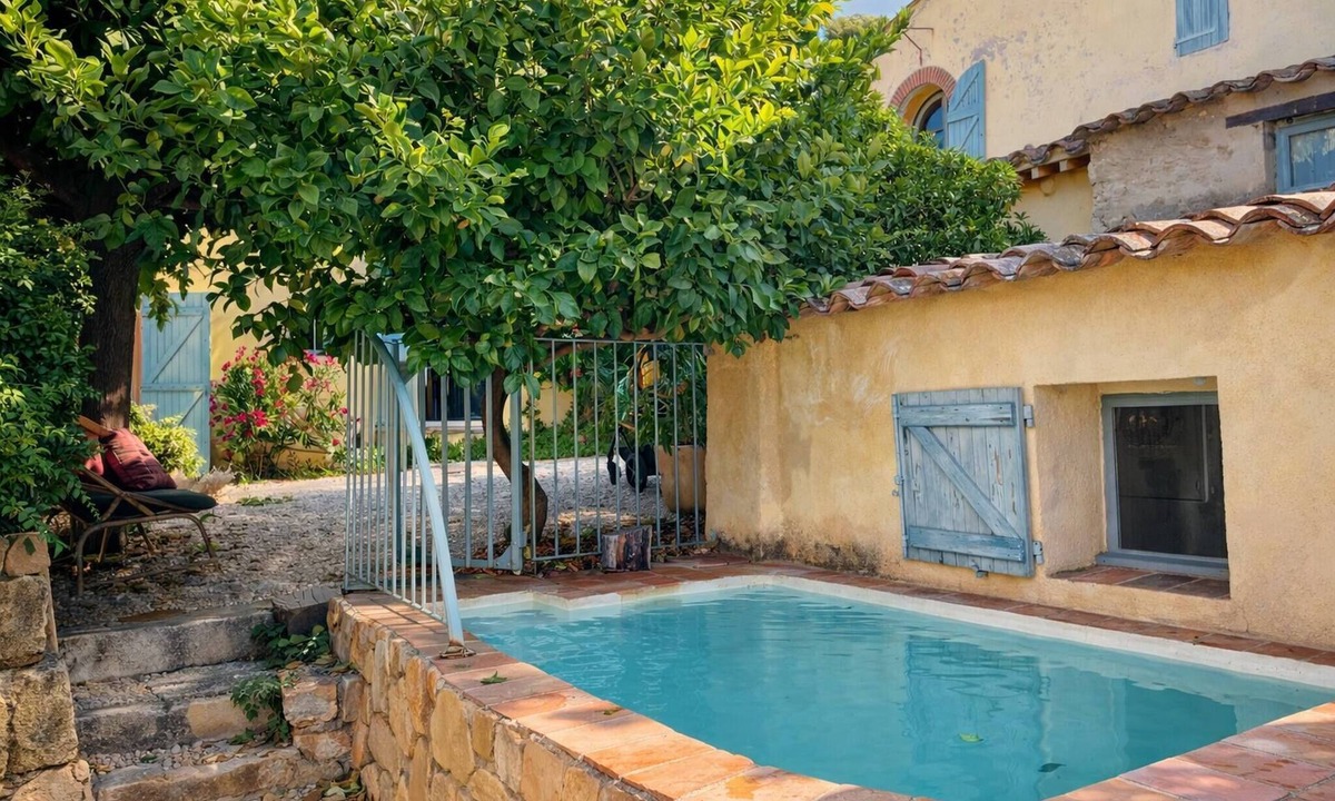 Sanary-sur-Mer Villa | Villa Provençale avec petit bassin & proche Plages