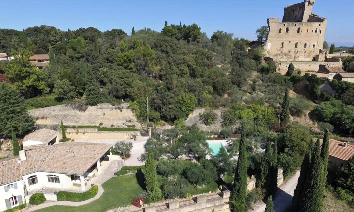 Chateauneuf-du-Pape House | Villa with Pool in Châteauneuf-du-Pape