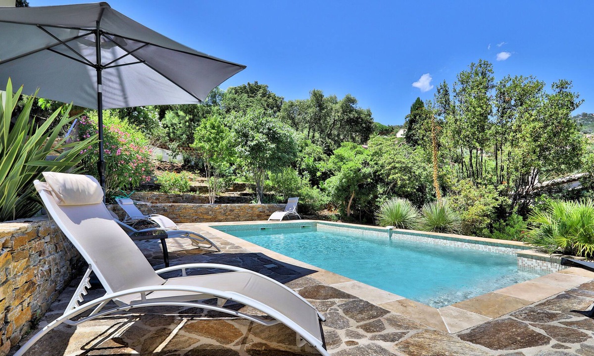 Bormes-Les-Mimosas Villa | Villa with pool, Magnificent views of the islands, beaches 3km