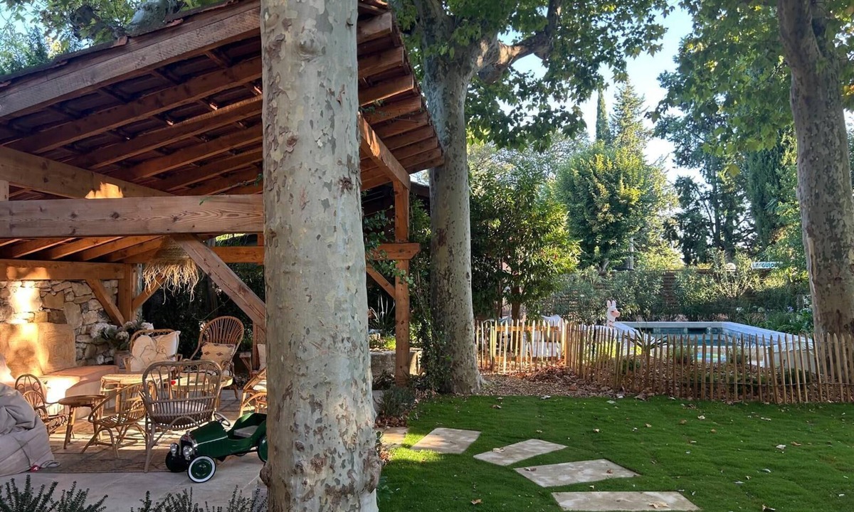 Puyricard House | Village house in the heart of Puyricard with swimming pool