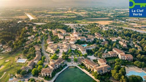 Pont Royal Apartment | Village Pierre & Vacances Pont Royal en Provence