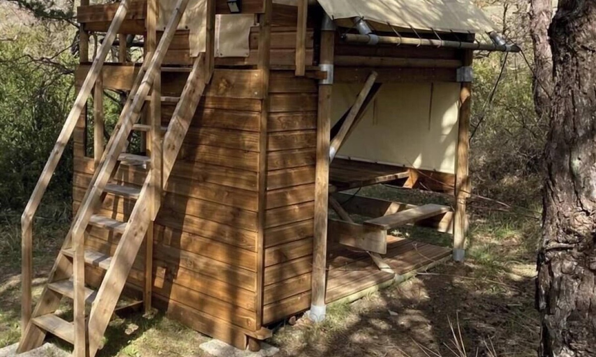 Rosans House | ZEcamping 4* piscine chauffée pet friendly animations tente 5m2 2 pers
