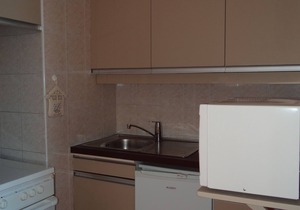 2 adjoining studios at the foot of the track for 4 to 8 people