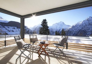 300m from shops, 2nd floor, terrace, tv, 48m², Les 2 Alpes
