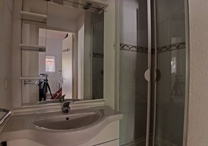 APARTMENT FOR 6 PEOPLE IN RESIDENCE WITH SWIMMING POOL MAS DES MANADIERS