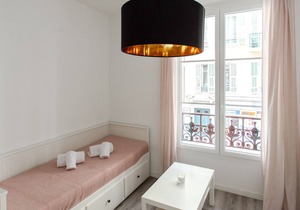 Bright studio in Nice center, close to Jean Médecin and station - Welkeys